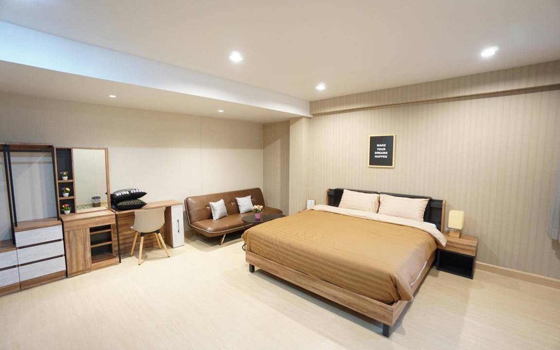 Photo of Bedroom in Samran Rat