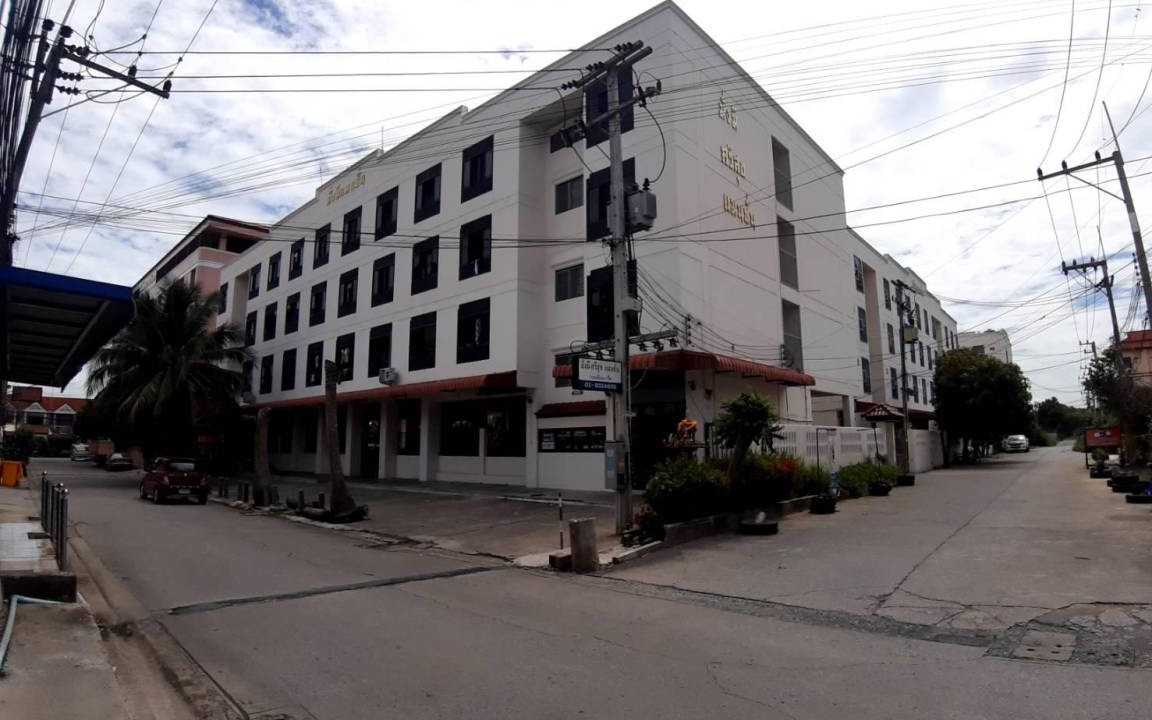 Photo of Buildings in Ayutthaya