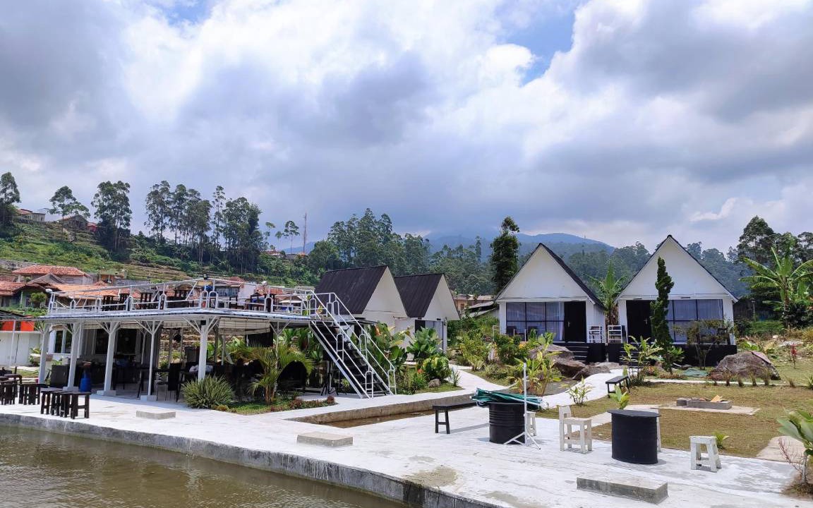 Photo of Others in Bandung