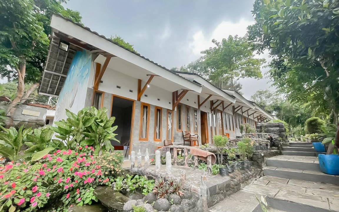 Photo of Buildings in Ciater