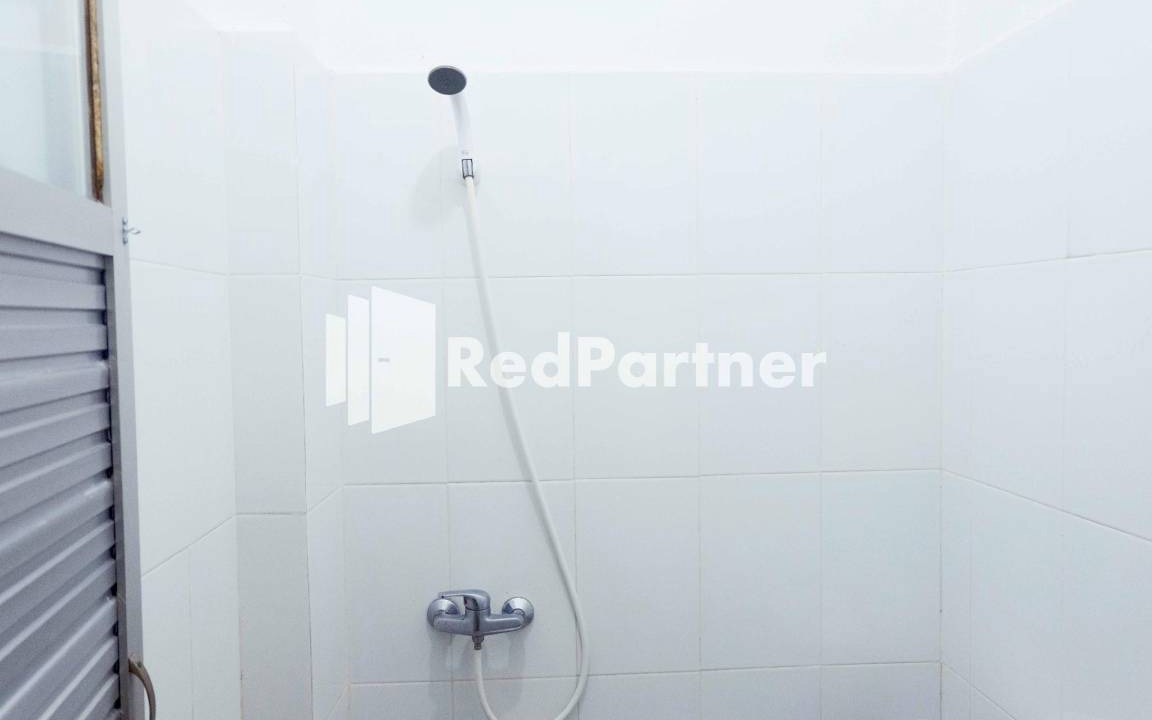 Photo of Bathroom in Panakkukang