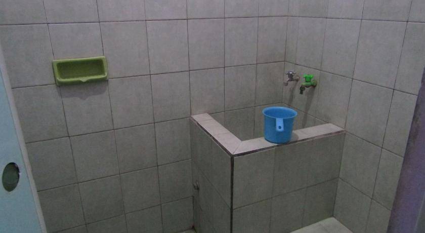 Photo of Bathroom in Sarangan