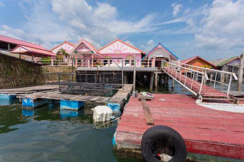 Photo of Others in Koh Panyi