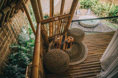Photo of Patio Balcony in Selat