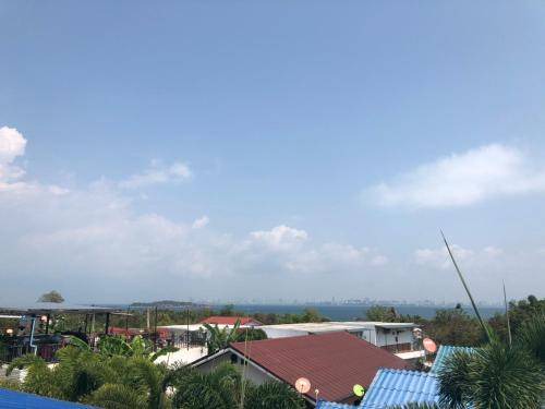 Photo of Others in Koh Lan