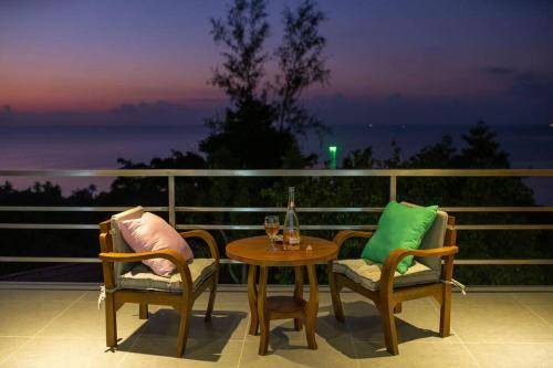 Photo of Patio Balcony in Haad Yao