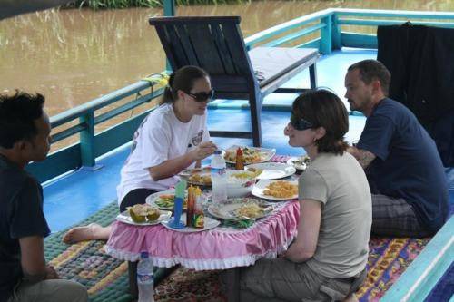 Photo of Human In Picture in Kumai