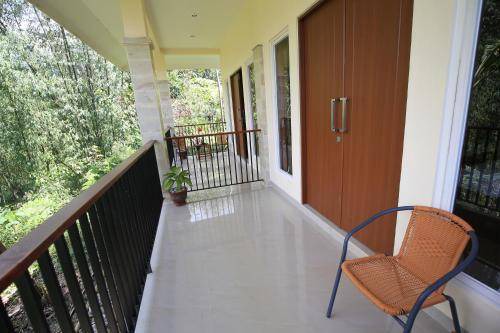 Photo of Patio Balcony in Ruteng