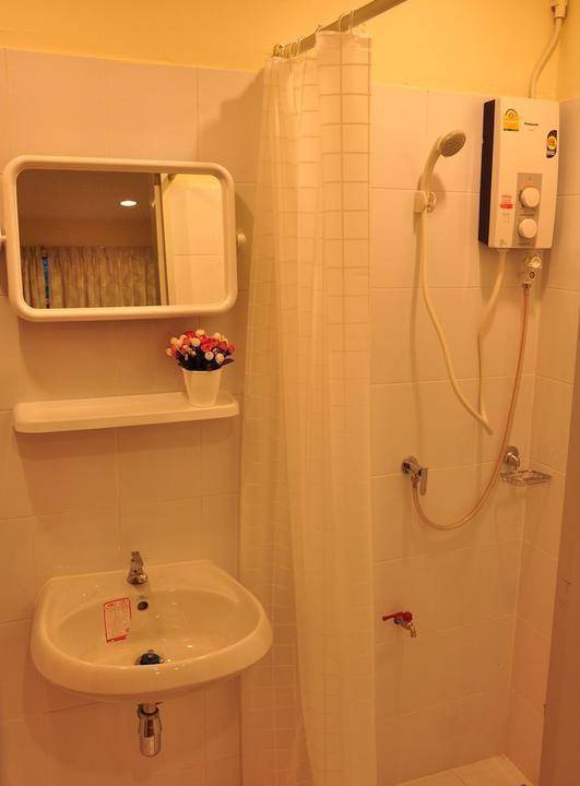 Photo of Bathroom in Wat Bowon Niwet