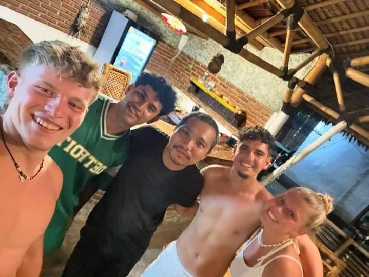 Photo of Human In Picture in Bukit Lawang