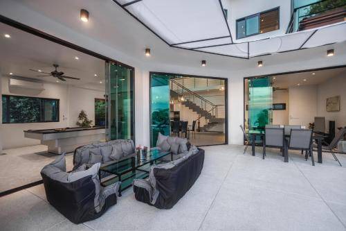 Photo of Livingroom in Haad Yao
