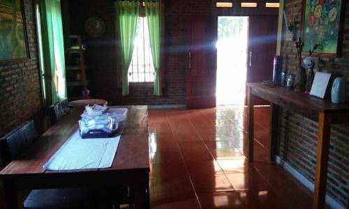 Photo of Others in Carita