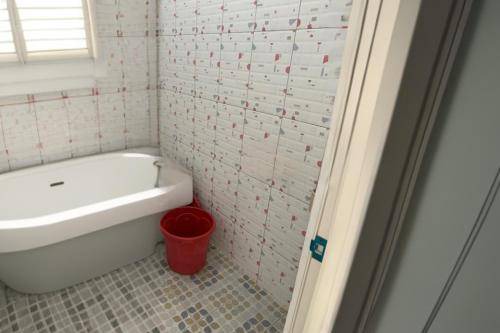 Photo of Bathroom in Plaosan