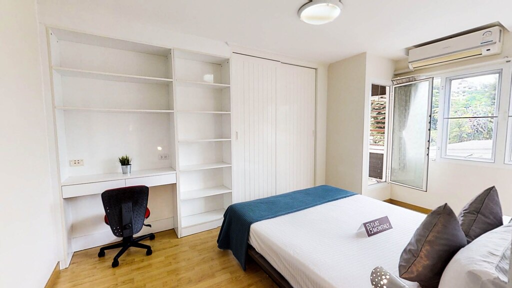 Photo of Bedroom in Ekkamai