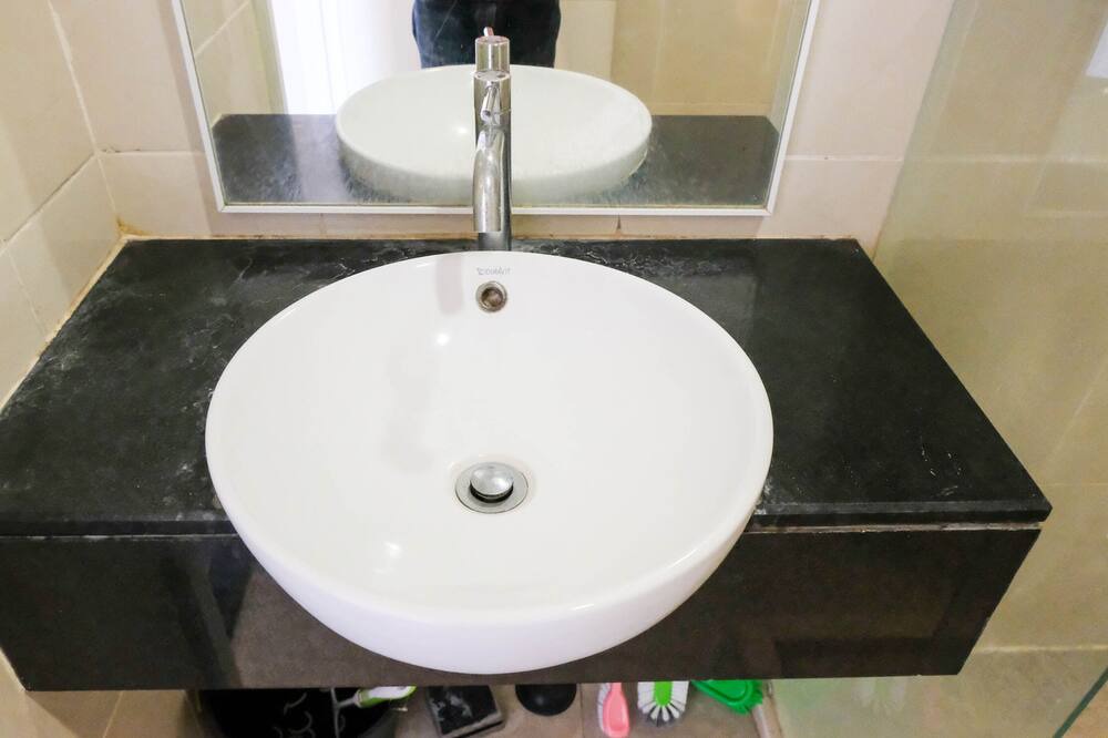 Photo of Bathroom in Gubeng