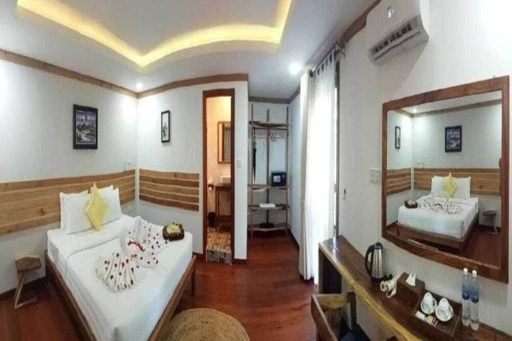 Photo of Bedroom in Koh Rong