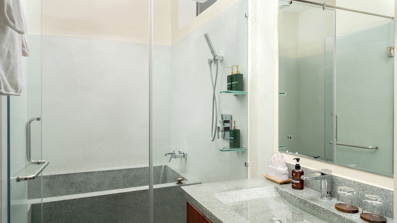 Photo of Bathroom in Wat Bo Area