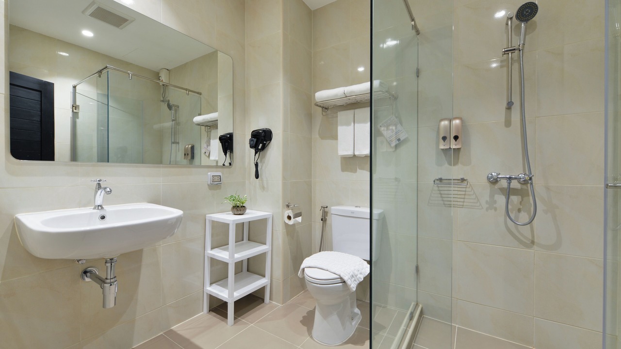 Photo of Bathroom in Pom Prap