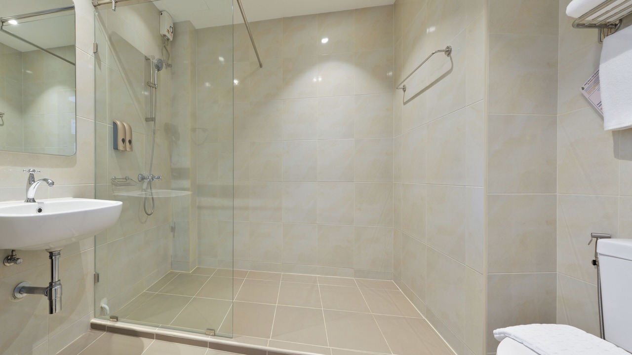 Photo of Bathroom in Pom Prap
