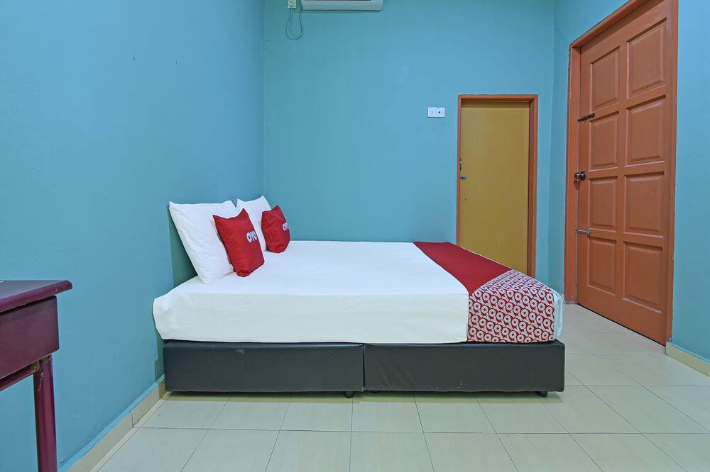 Photo of Bedroom in Kuala Tahan