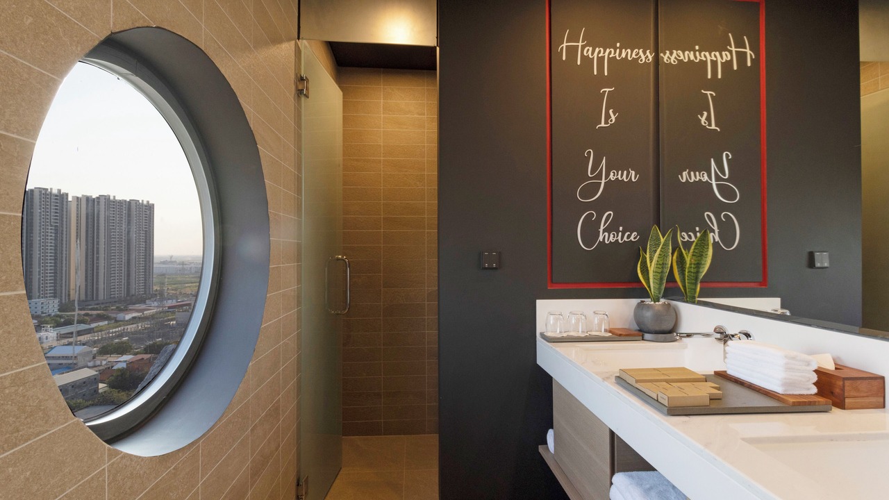 Photo of Bathroom in Chamkar Mon