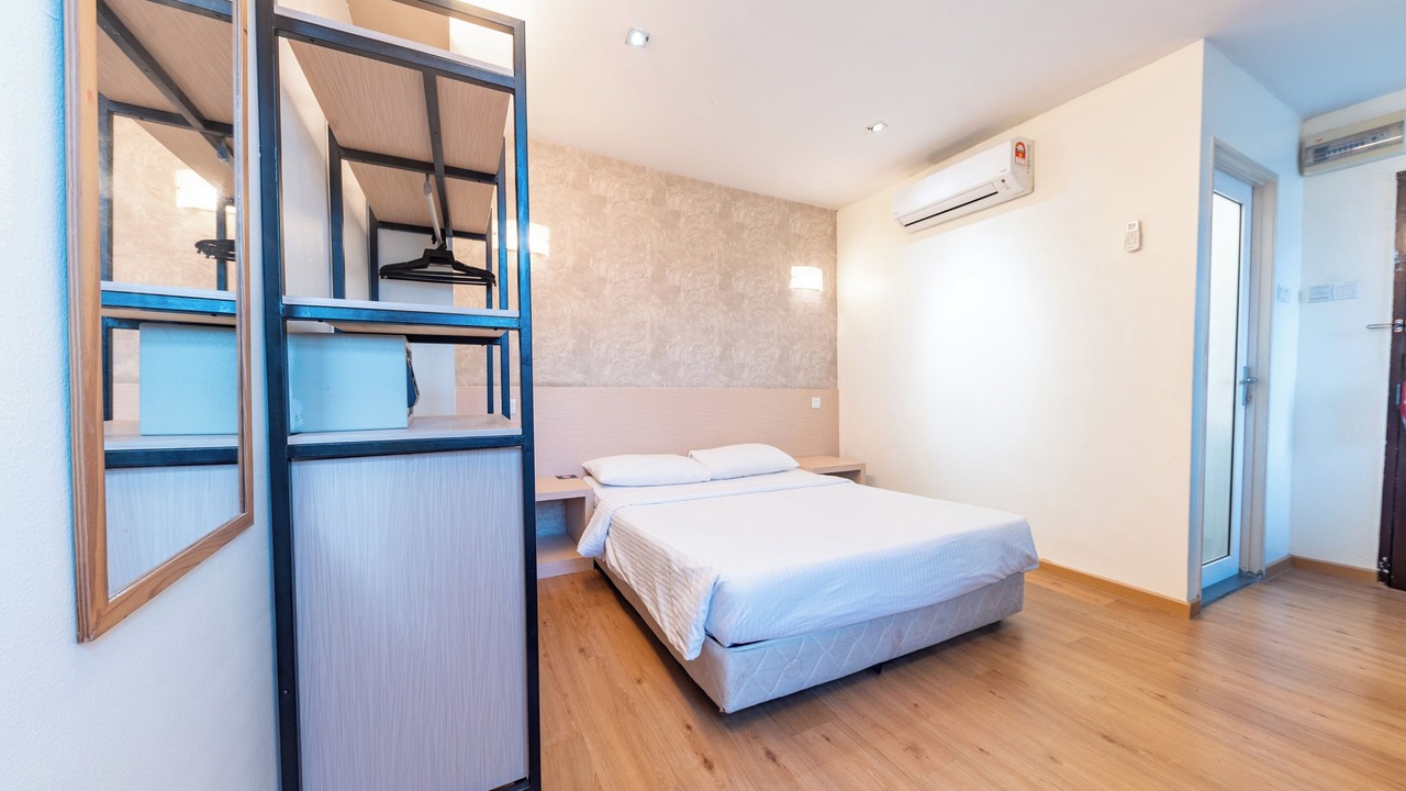 Photo of Bedroom in Imbi