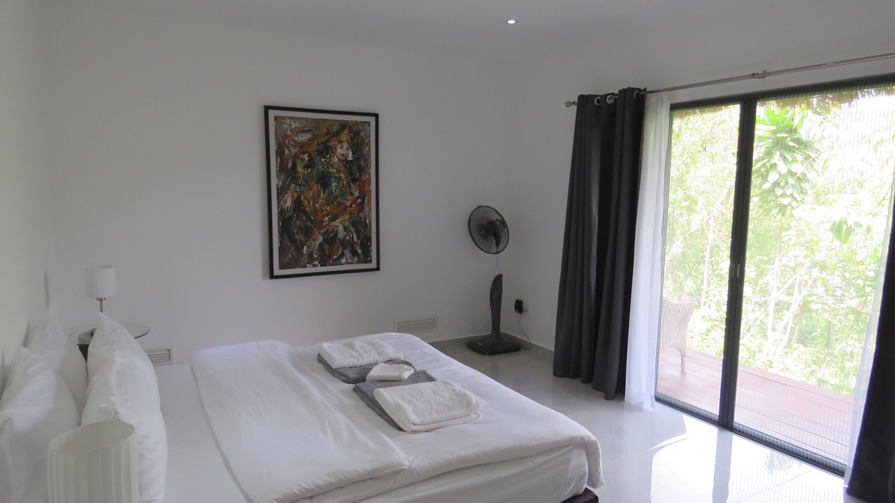 Photo of Bedroom in Thma Bang