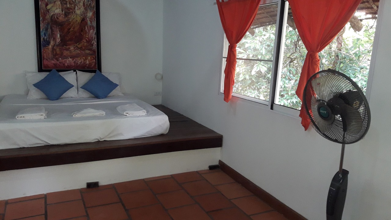 Photo of Bedroom in Thma Bang