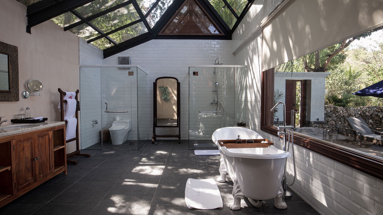 Photo of Bathroom in Labuan Bajo