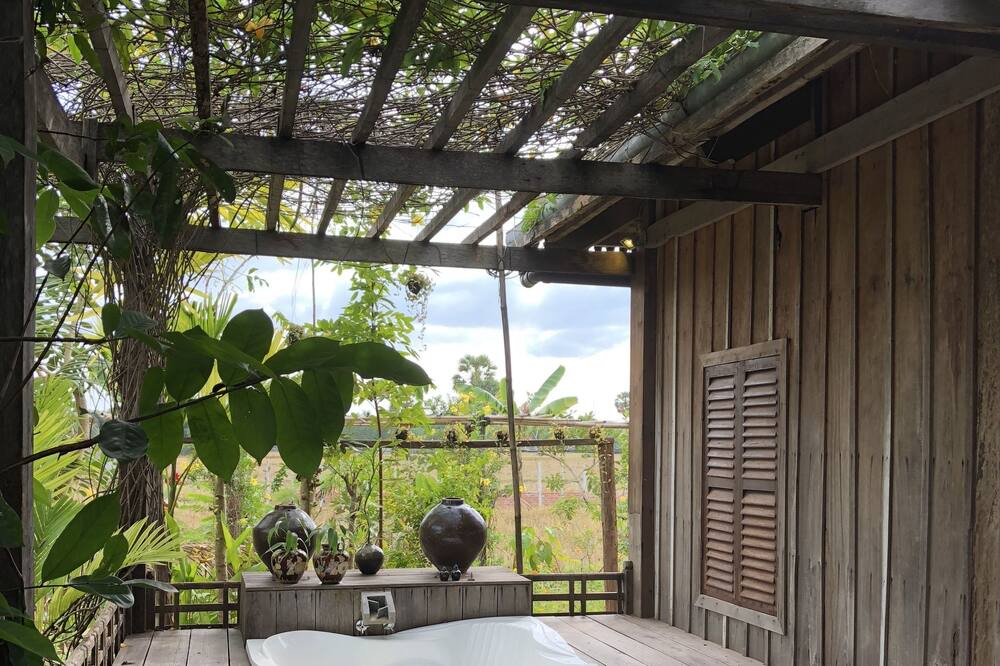 Photo of Patio Balcony in Prasat Bakong