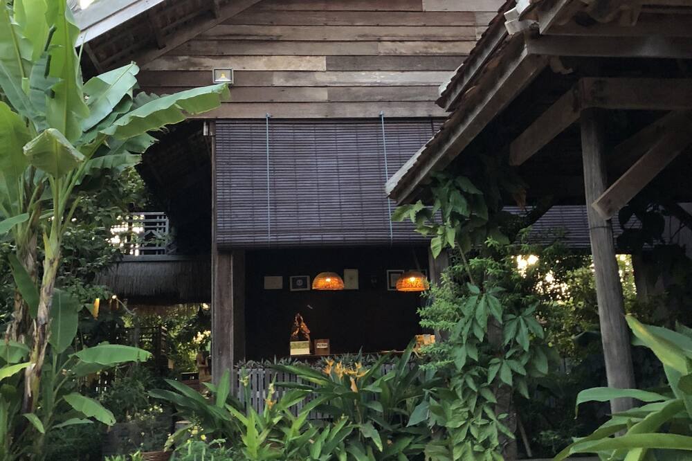 Photo of Outdoor in Prasat Bakong
