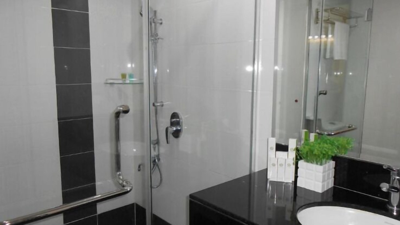 Photo of Bathroom in Kuah
