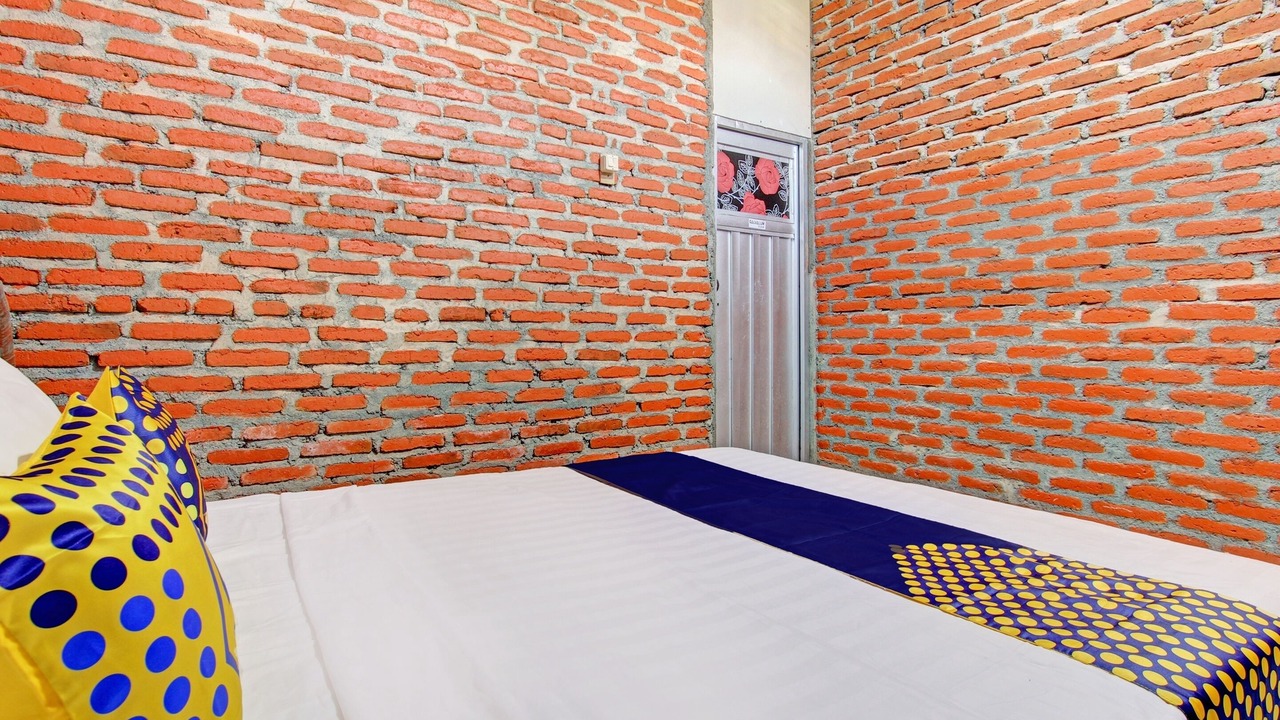Photo of Bedroom in Kalasan