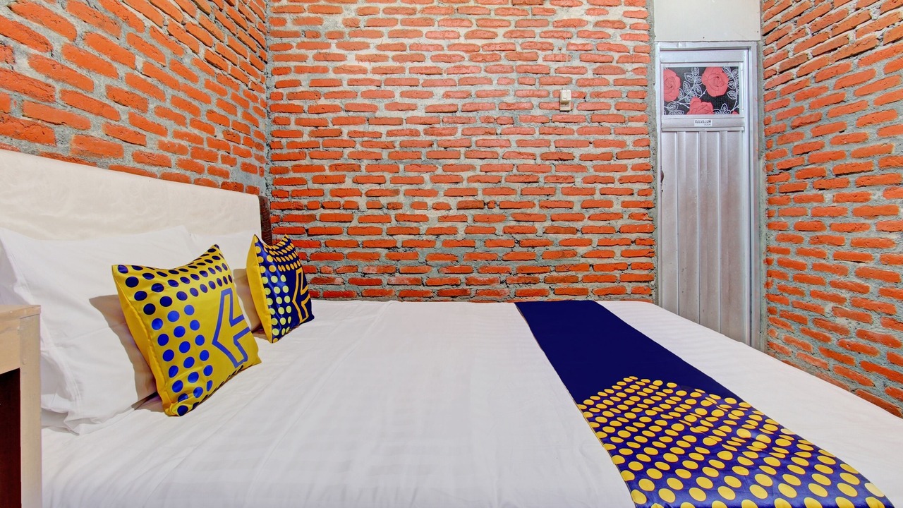 Photo of Bedroom in Kalasan