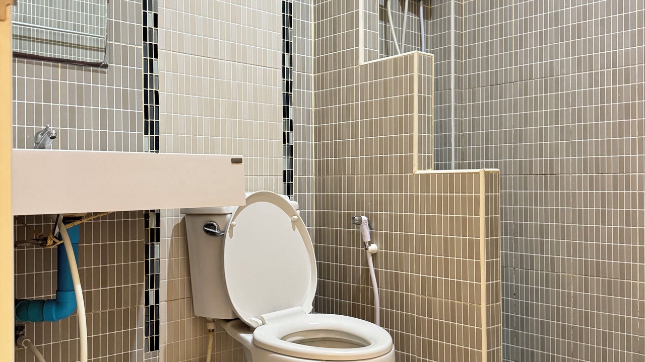 Photo of Bathroom in Koh Lan