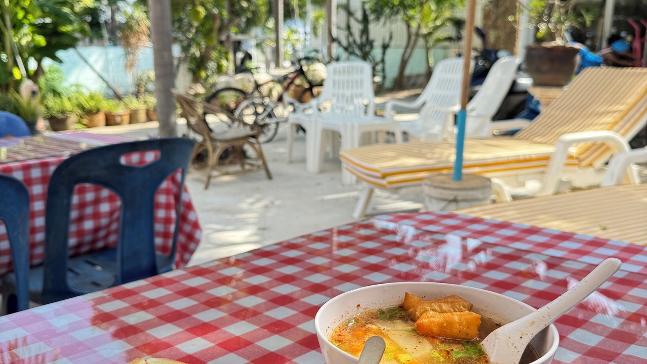 Photo of Others in Koh Lan