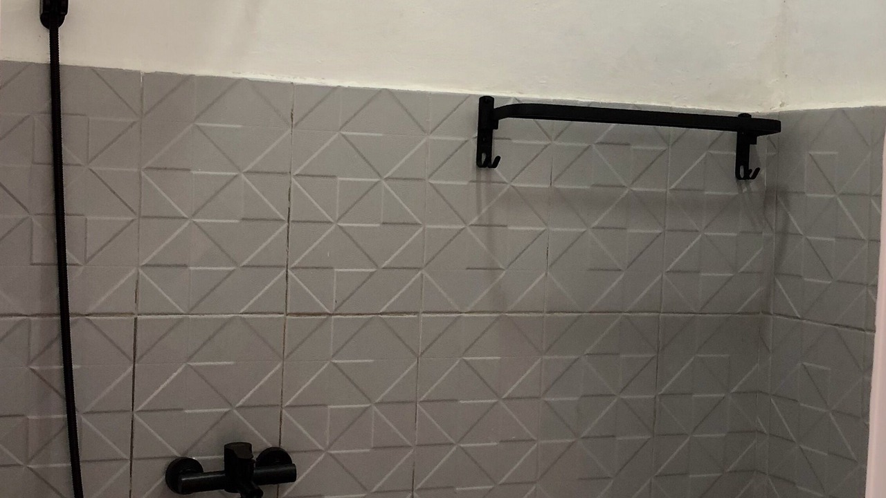 Photo of Bathroom in Waingapu
