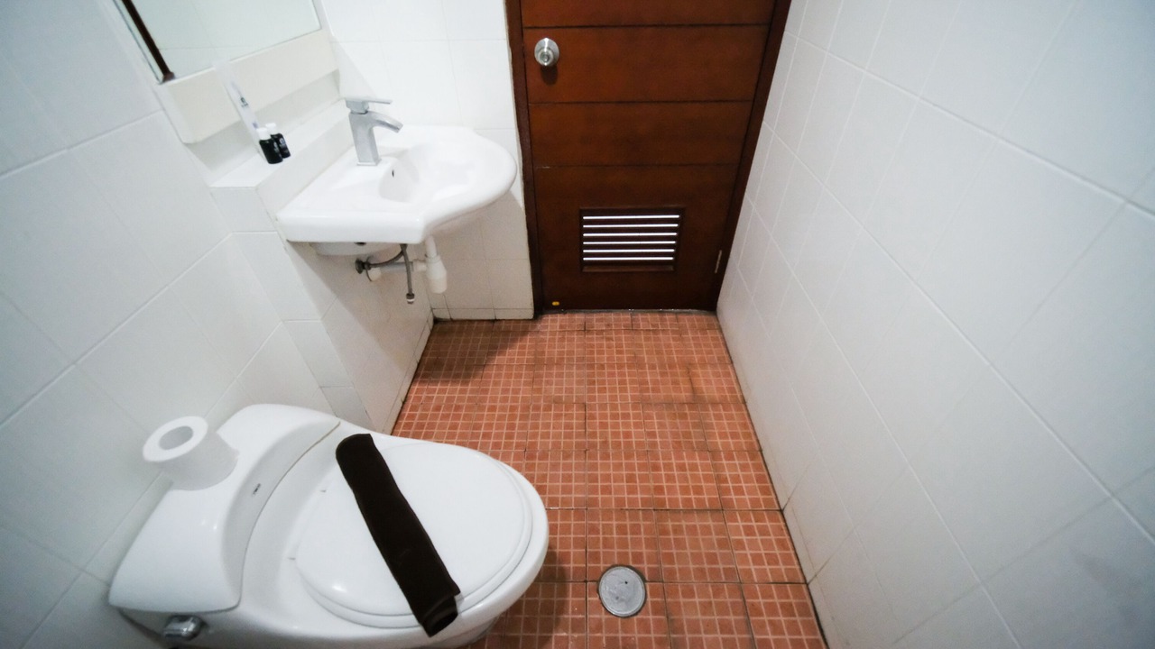 Photo of Bathroom in Siwalankerto