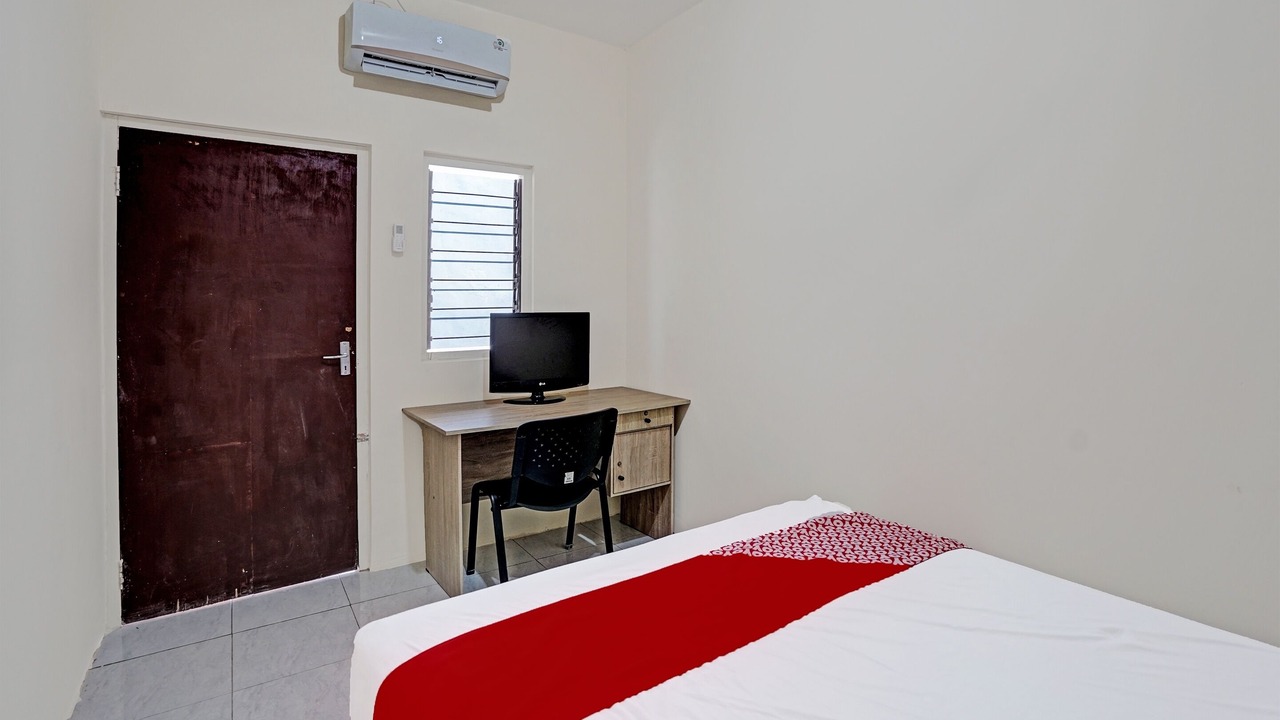 Photo of Bedroom in Prigen