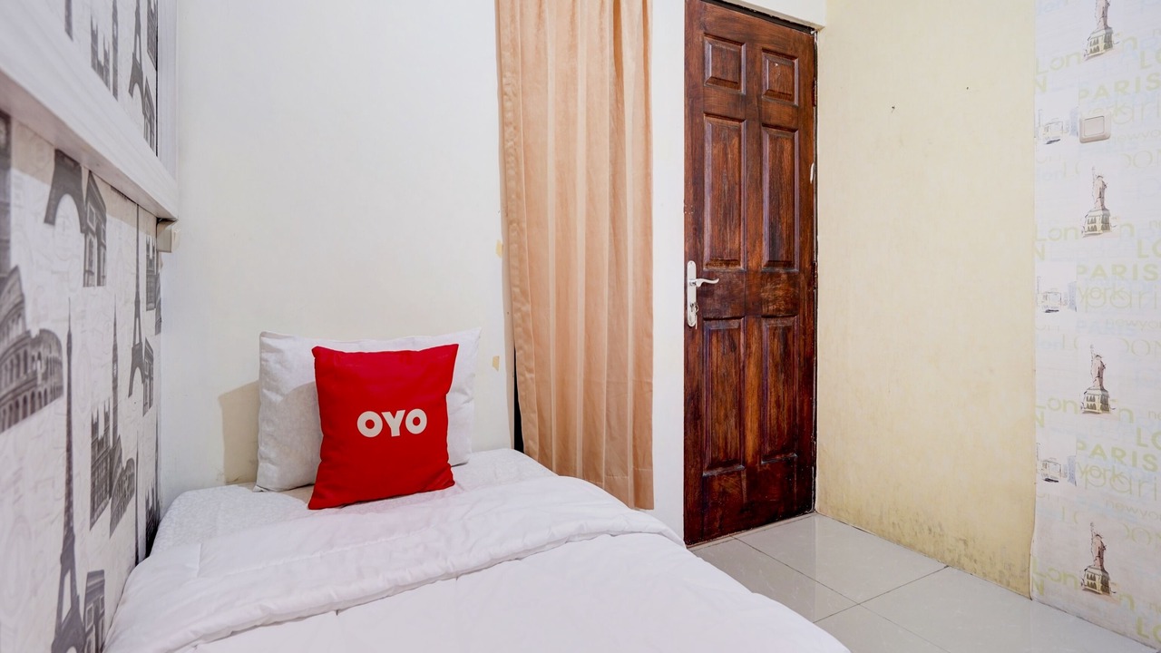 Photo of Bedroom in Surabaya