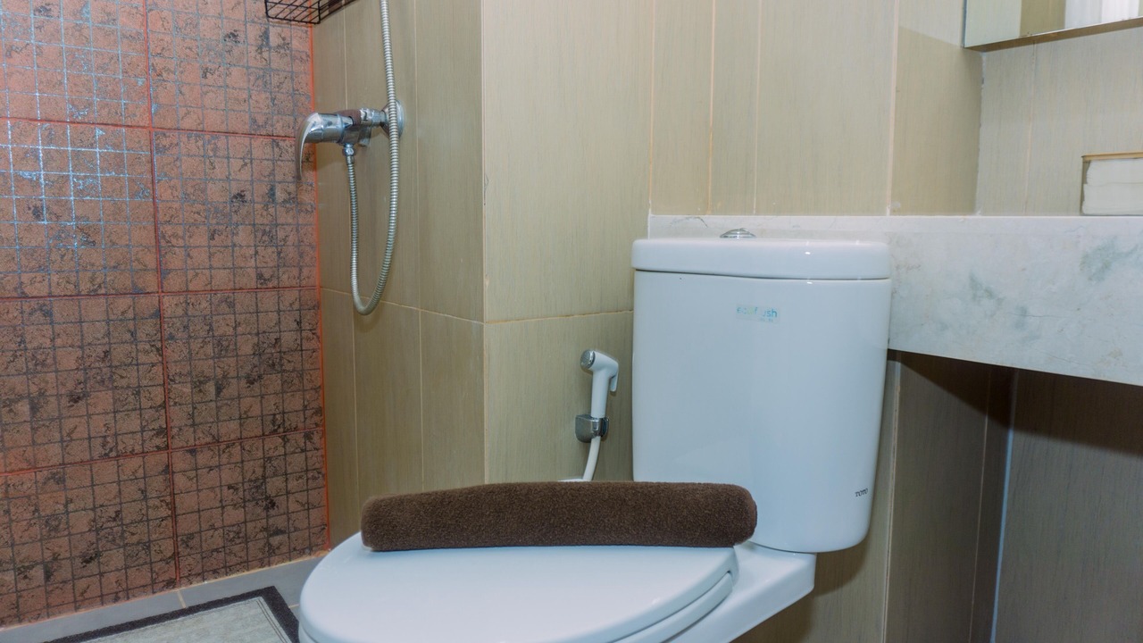 Photo of Bathroom in Slipi