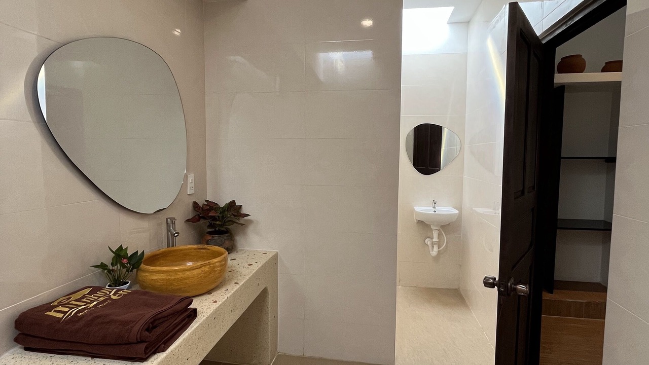 Photo of Bathroom in East Ham Tien Beach