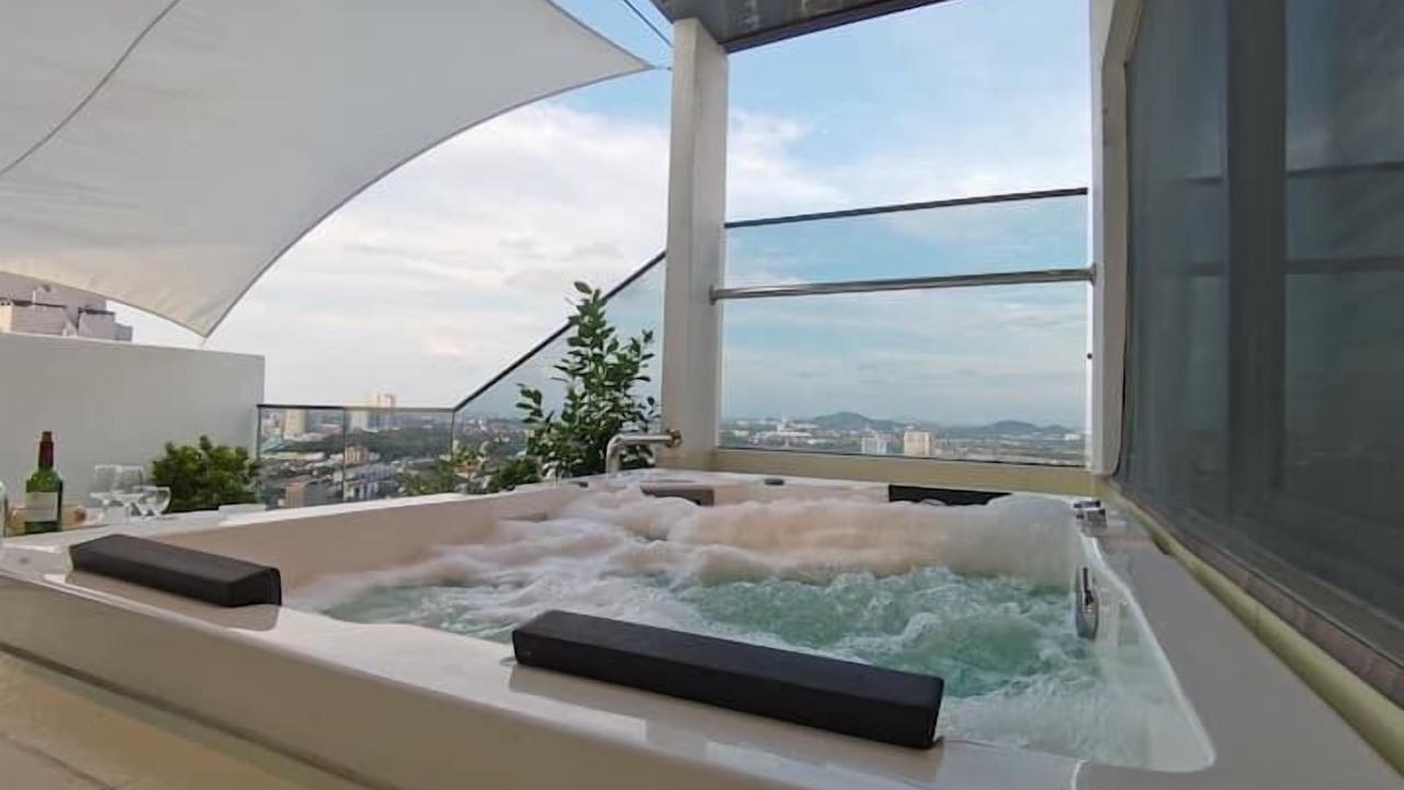 Photo of Bathroom in Taman Melaka Raya