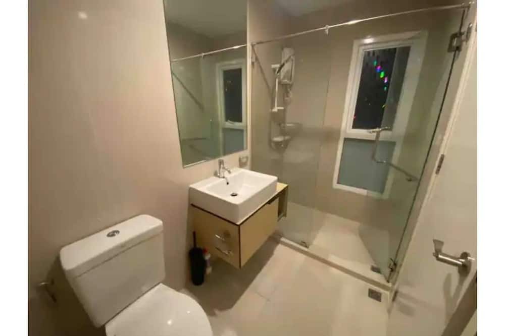 Photo of Bathroom in Wong Sawang