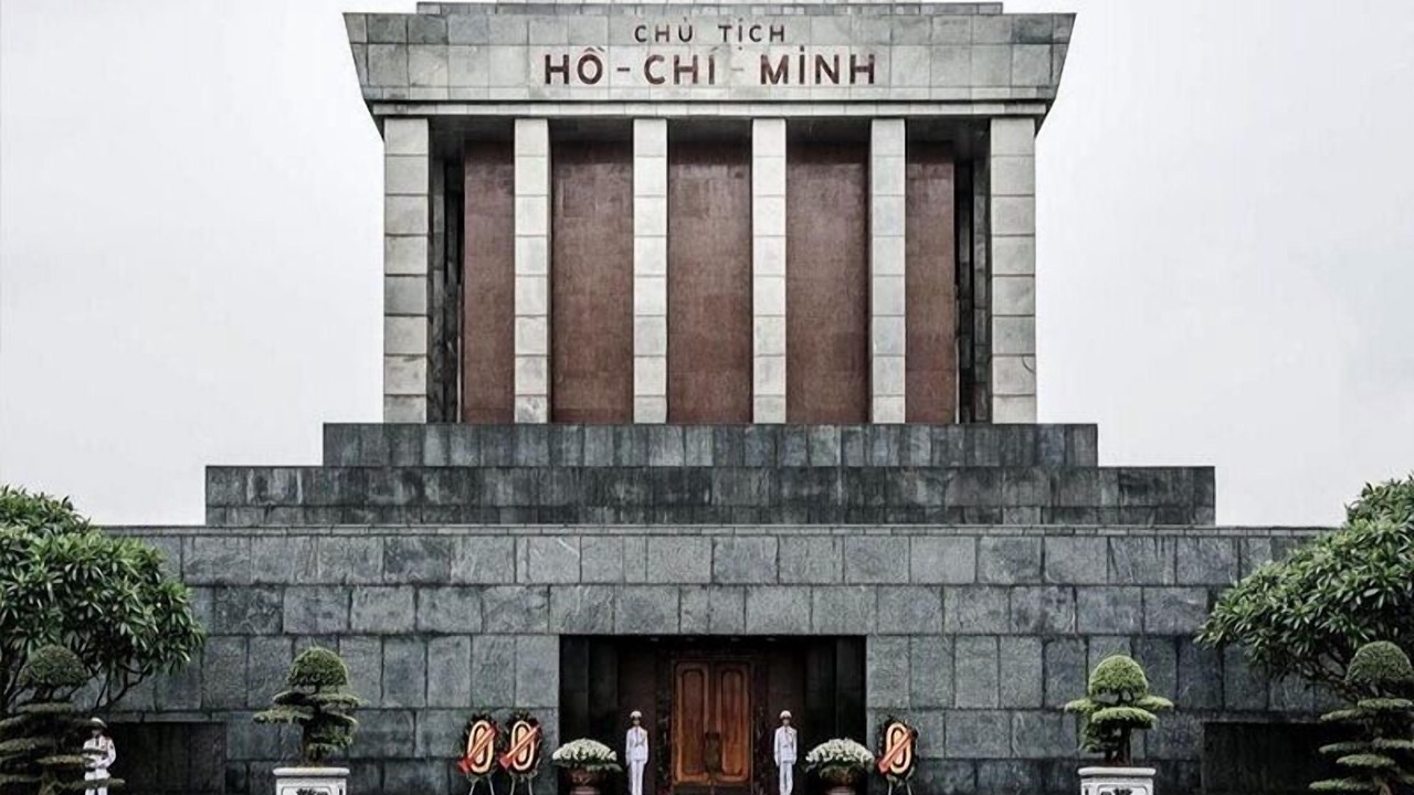 Photo of Others in Van Mieu