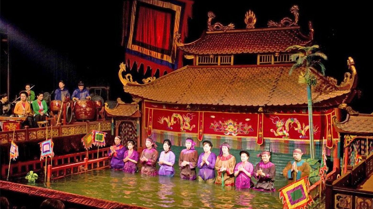 Photo of Others in Van Mieu