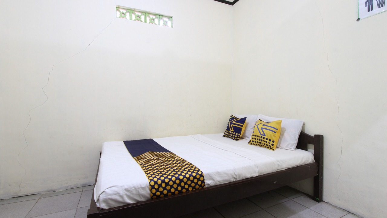 Photo of Bedroom in Makassar