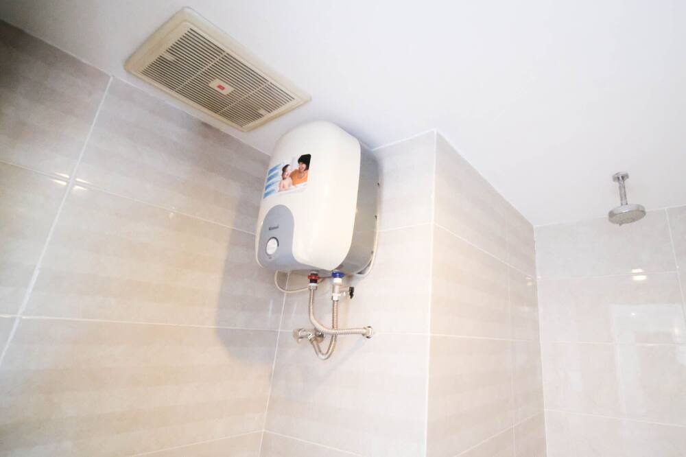 Photo of Bathroom in Darmo