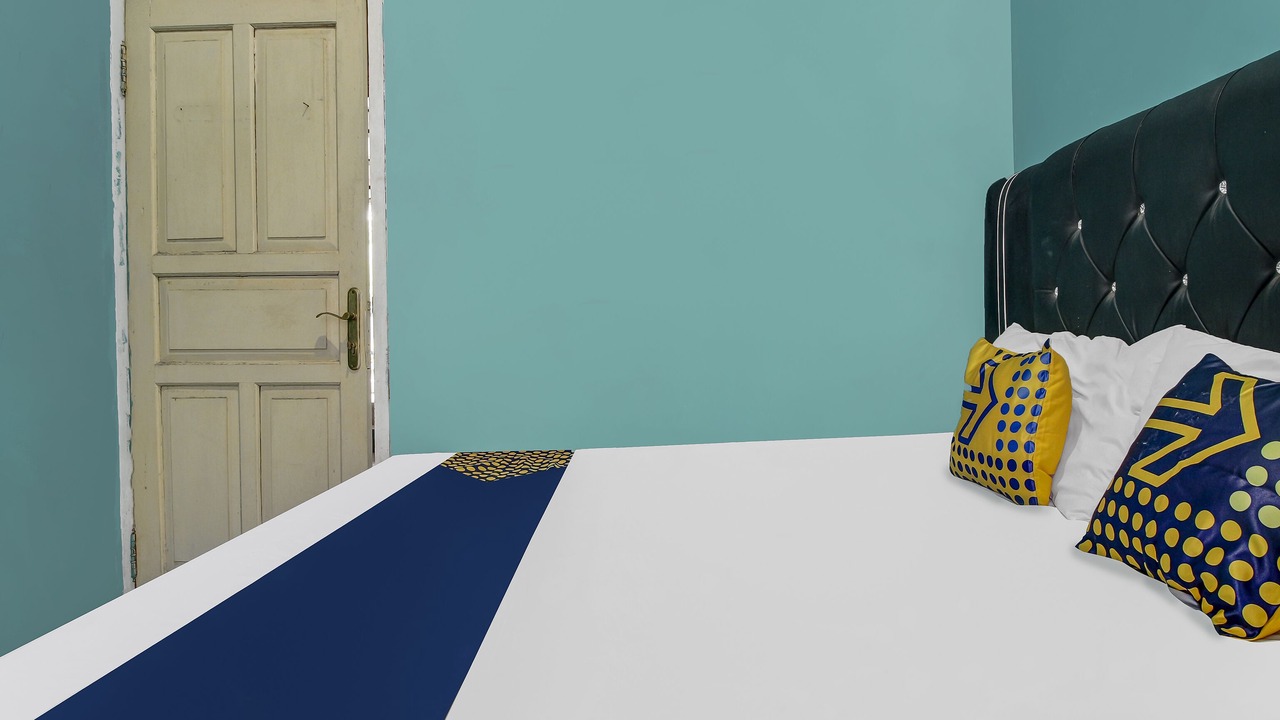 Photo of Bedroom in Rendeh