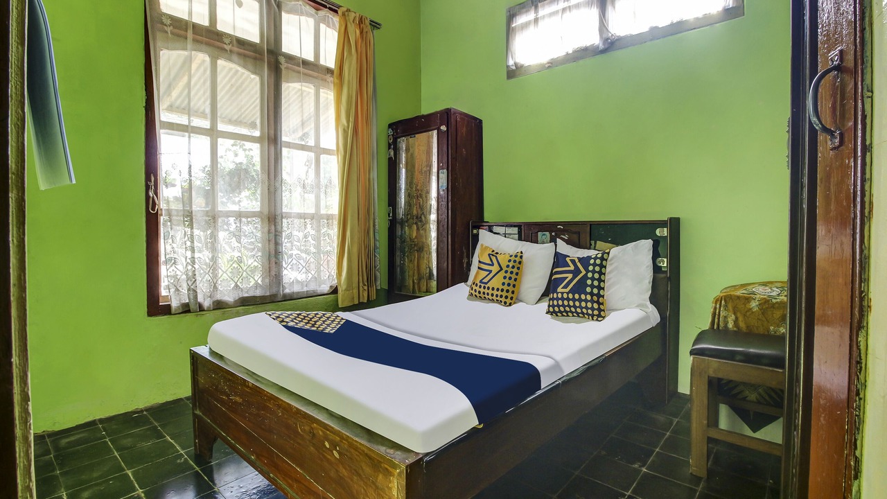 Photo of Bedroom in Rendeh